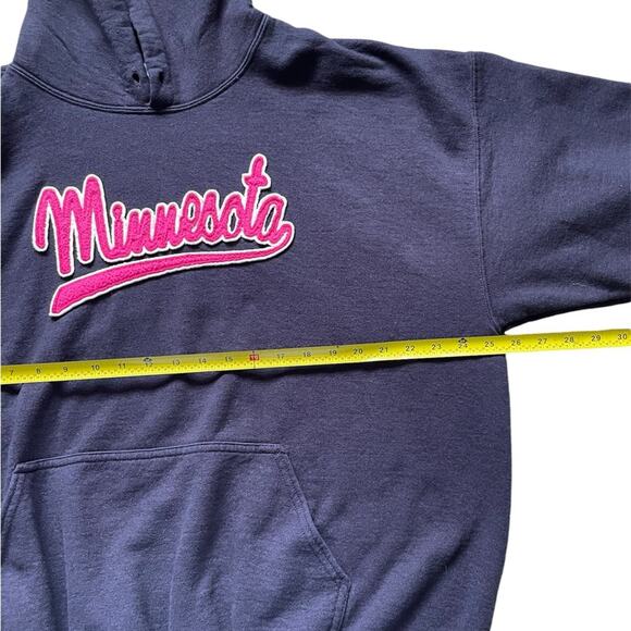 Women’s/Teen XL Minnesota logo pull over sweatshirt Blue with Pink letters - Picture 4 of 5